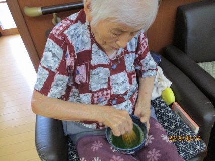 ≪ＧＨ≫抹茶をたてましたよ